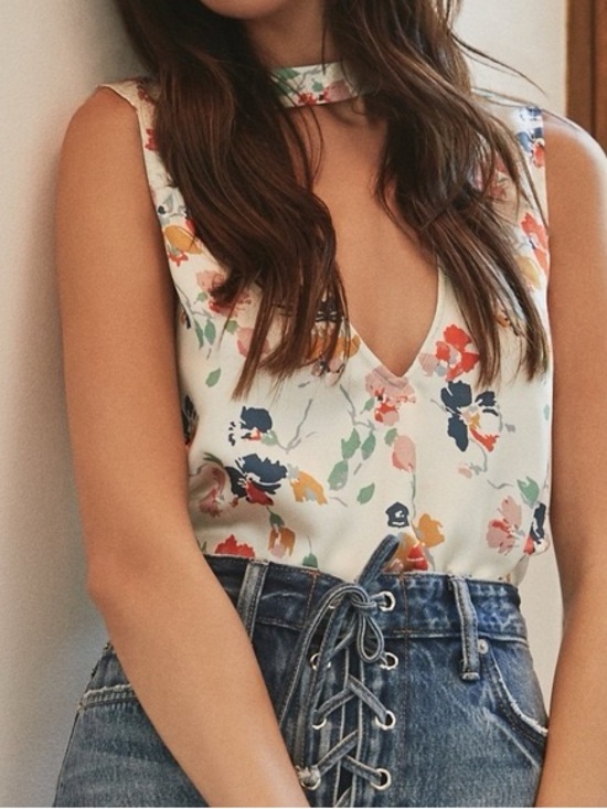 Tularosa Tops - Tularosa Floral Keyhole Tie Neck Sleeveless Blouse Top Ivory XS NWT